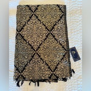 Pashtush Scarf brand new with tags